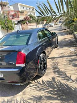 كرايسلر 300